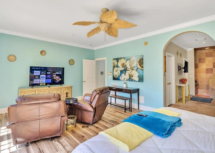 Heated Pool L Indoor Jacuzzi Tubs I Arcade L Outdoor Hot Tub Holiday home *